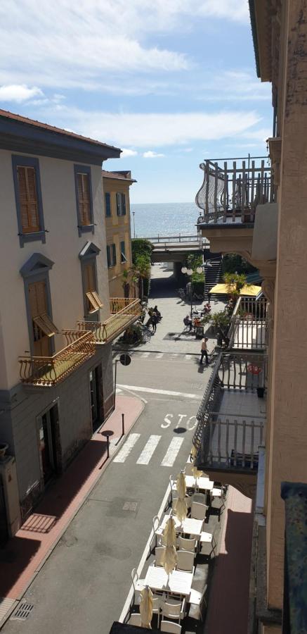 Beach Paradise Daire Levanto Dış mekan fotoğraf