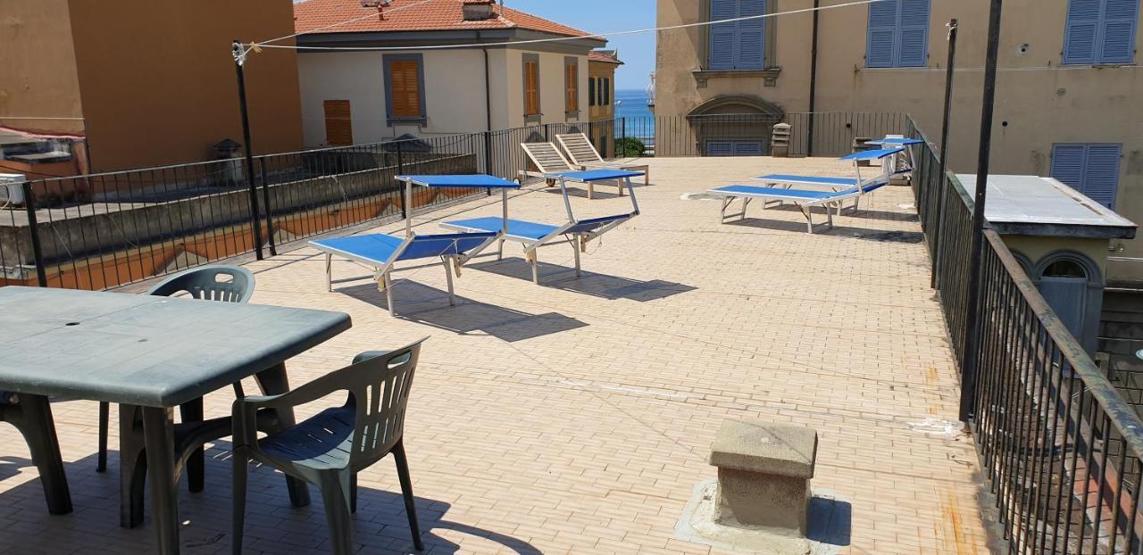 Beach Paradise Daire Levanto Dış mekan fotoğraf